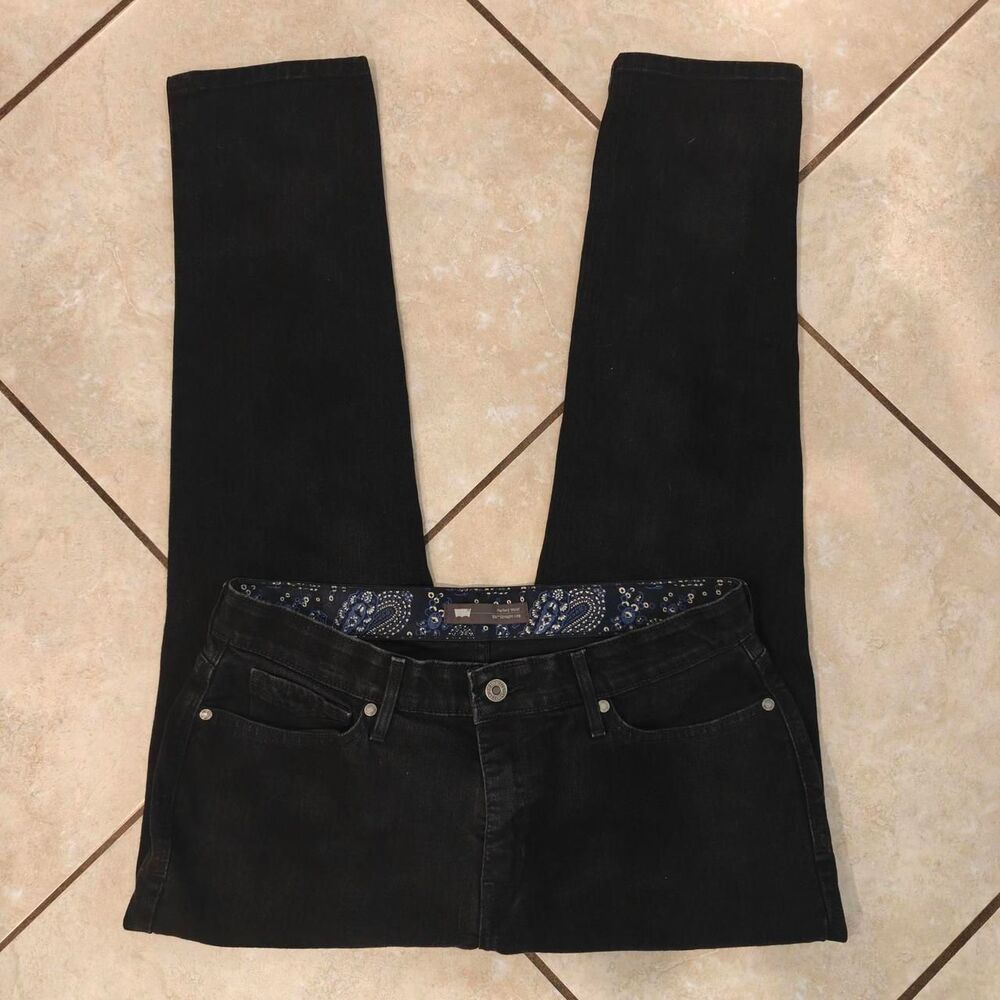 Levi's 525 Perfect Waist Straight Leg Black Jeans Women's W32 L32